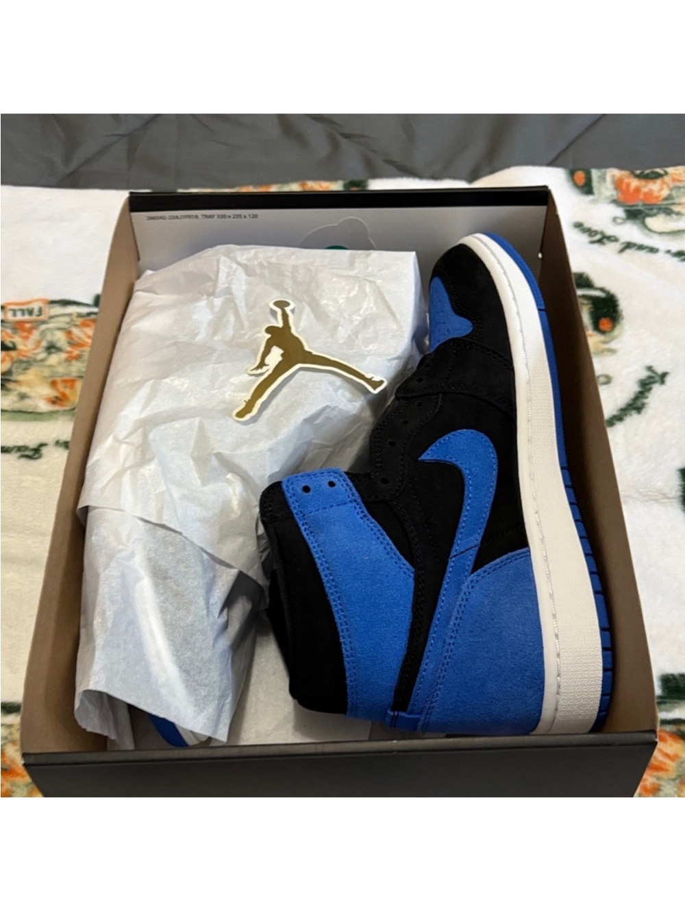 Nike High-Top Sneakers in Black and Royal Blue - Picture 6 of 6